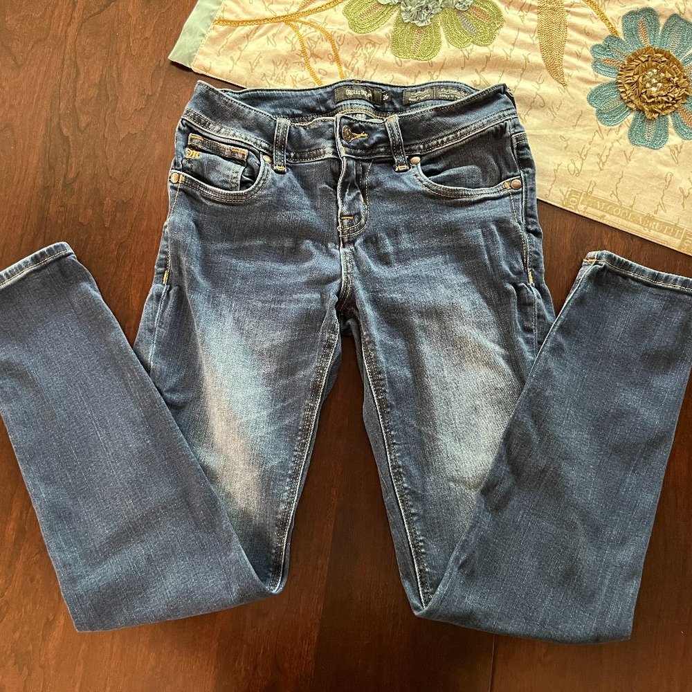 Miss Me Signature Ankle Skinny ~ size 26